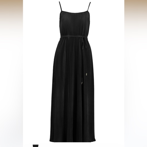 NWT Ladies Bishop + Young size Medium green pleated “Mara” Maxi Dress - Picture 3 of 15